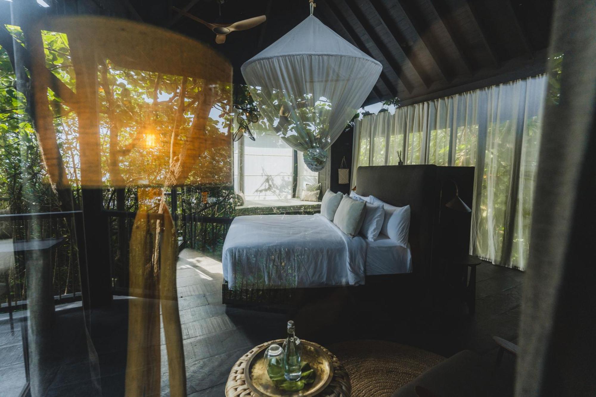 Oshom Bali At Nuanu Creative City Tanah Lot  Bilik gambar